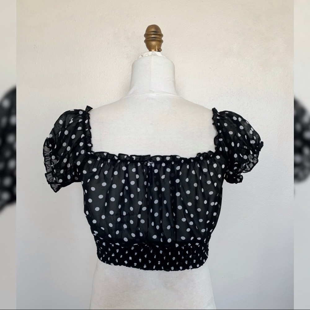 SOLD 🛑 Polka Dot Puffy Ruffle Sleeve Crop Top NEW - Picture 4 of 5